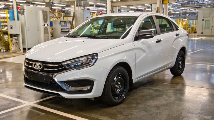 LADA Vesta с ручным управлением