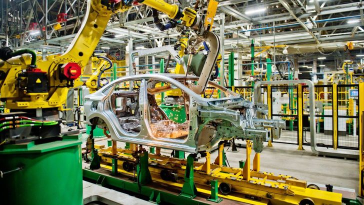 Производство автомобилей LADA