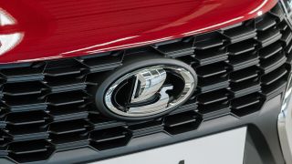 Логотип LADA