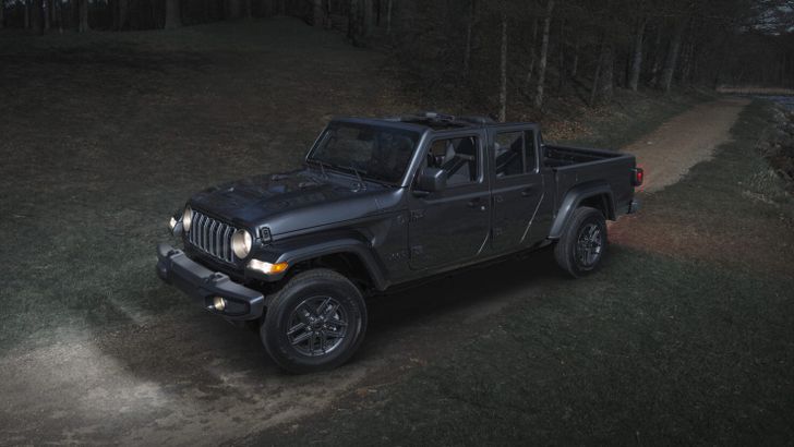 Jeep Gladiator Dark Sky