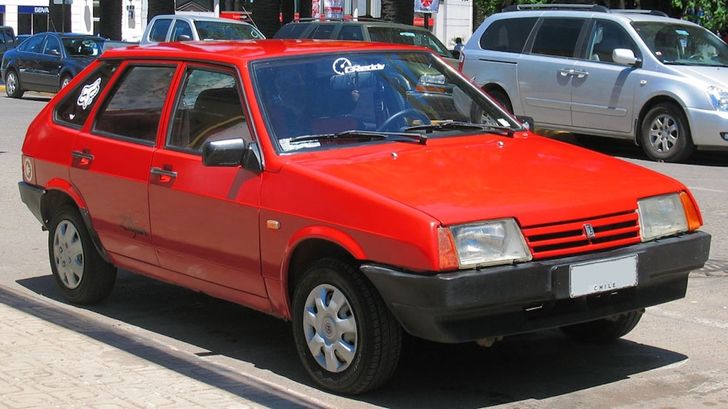 ВАЗ-2109 с длинным крылом