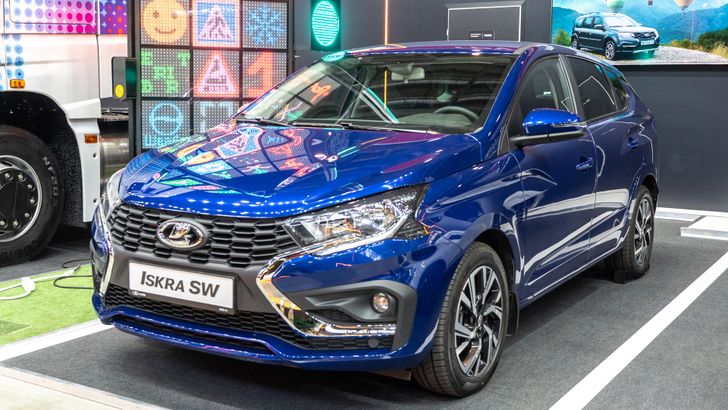 LADA Iskra SW