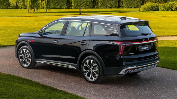 Hongqi HS7