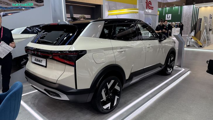 LADA Azimut
