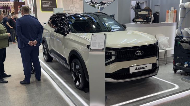LADA Azimut