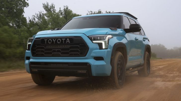 Toyota Sequoia