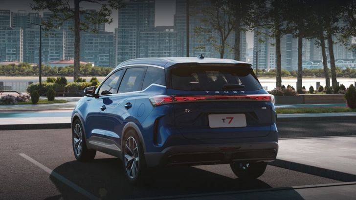 Tenet T7 AWD