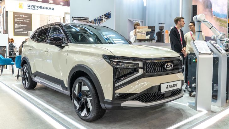 LADA Azimut