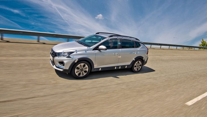 LADA Iskra SW Cross