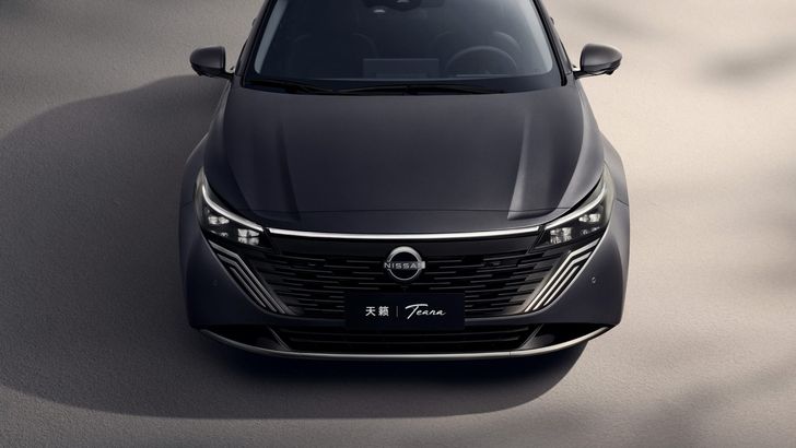 Nissan Teana