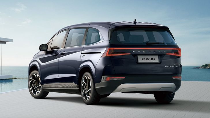Hyundai Custin