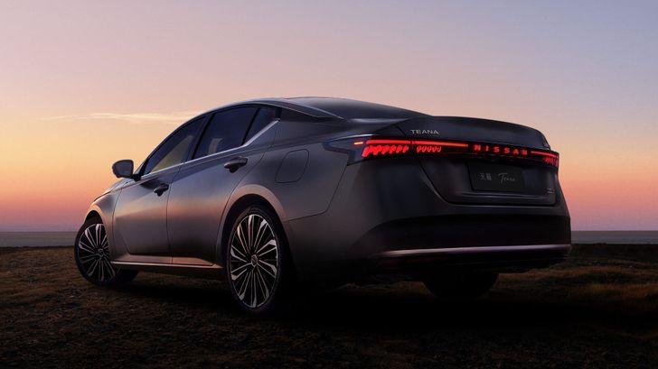 Nissan Teana