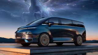 Geely Galaxy V900