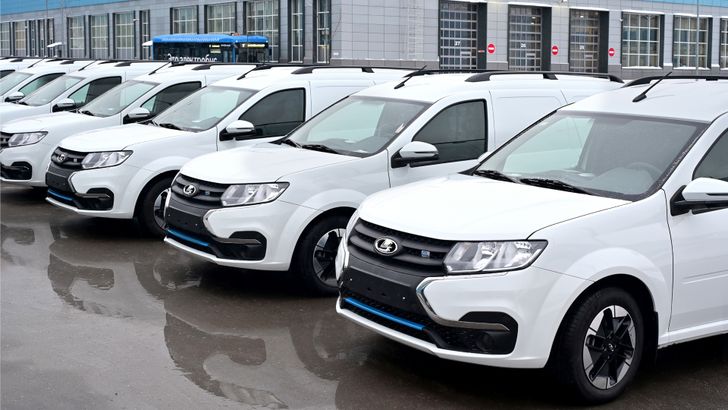 LADA e‑Largus