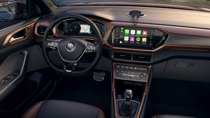 Интерьер Volkswagen T-Cross