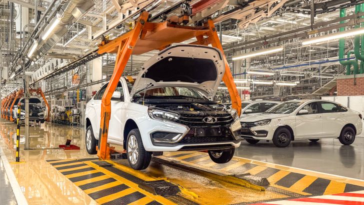 Производство автомобилей LADA Vesta на «АвтоВАЗе»