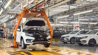 Производство автомобилей LADA