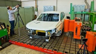 Испытания на безопасность LADA Azimut