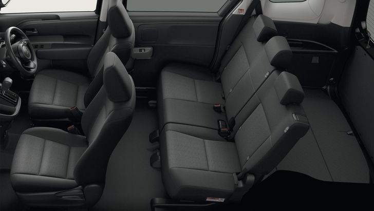 Интерьер Toyota Sienta Интерьер Toyota Sienta