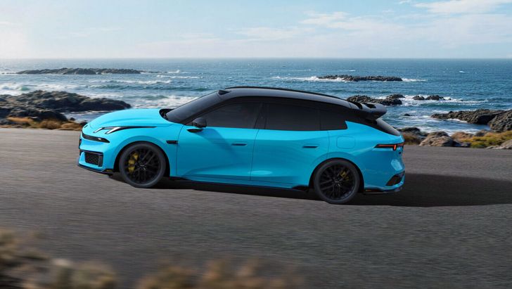 Lynk & Co 07 GT
