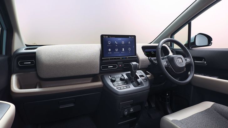 Интерьер Honda Freed Air Интерьер Honda Freed Air