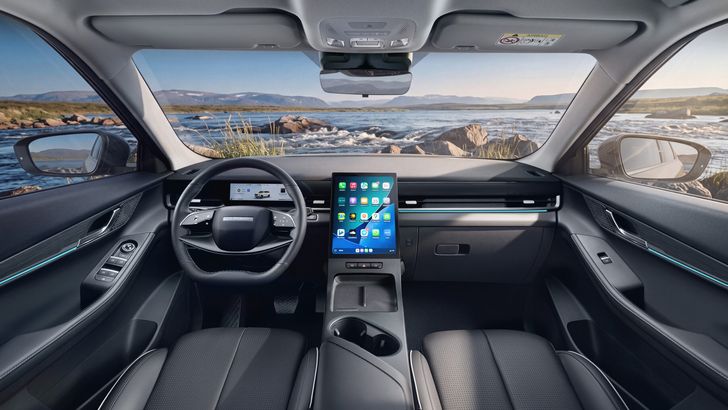 Интерьер Jeland J6 AWD