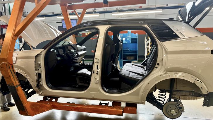 LADA Azimut на заводе