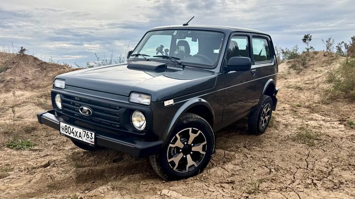 LADA Niva Legend
