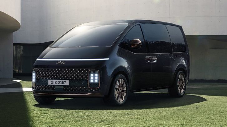 Hyundai Staria