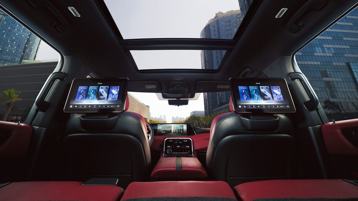 Интерьер Nissan Patrol
