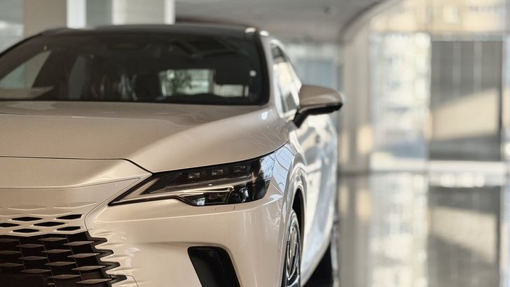 Автосалон